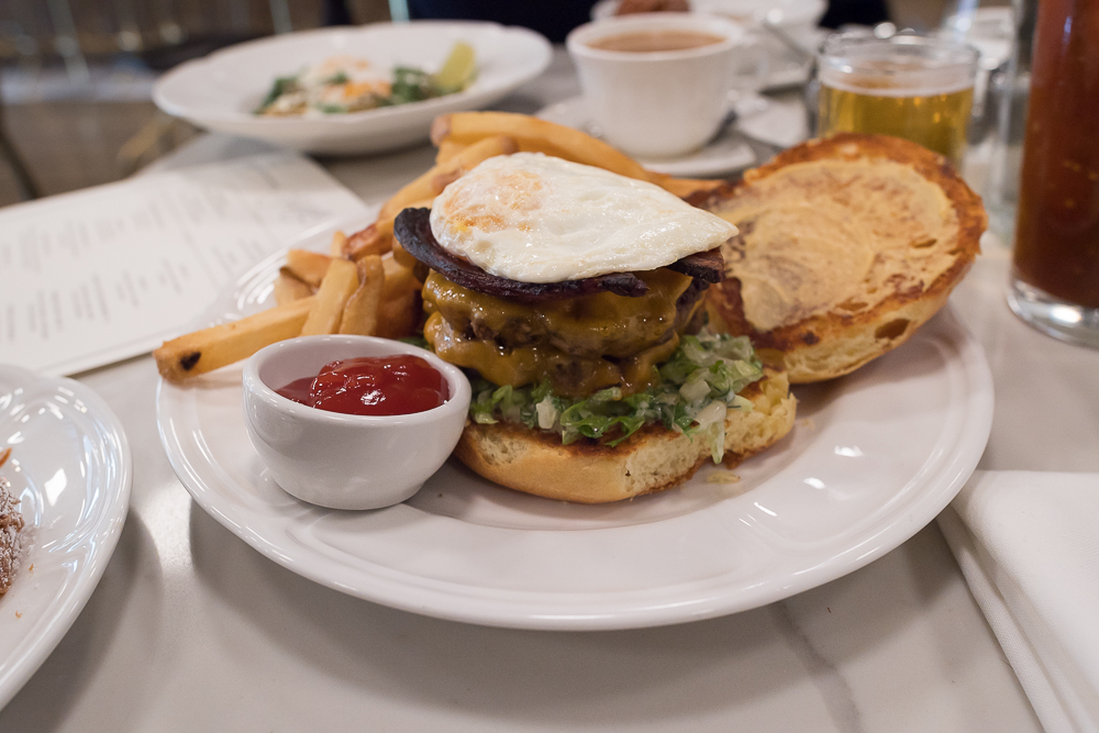 A photo by Chicagoings of the brunch at The Heritage in Forest Park.