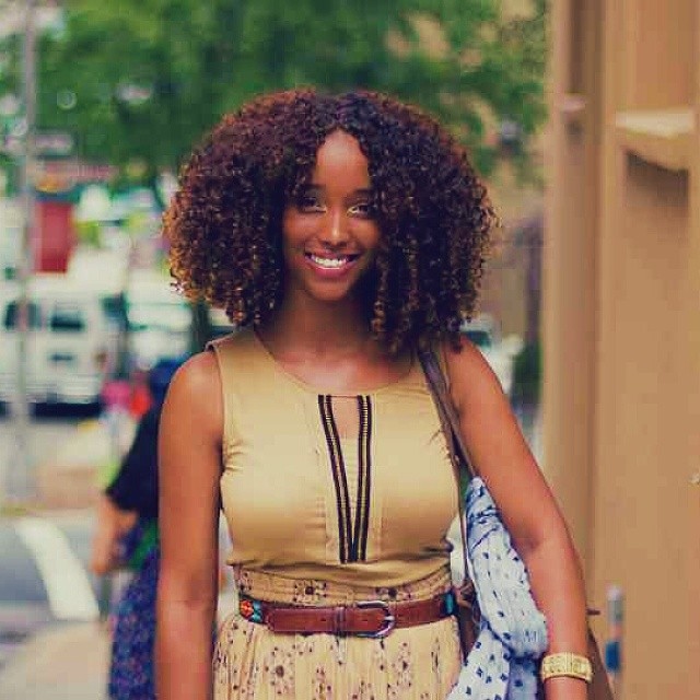 Street Curlies in #Brooklyn More pics on the blog... #kinkycurly #bighair #NYC 