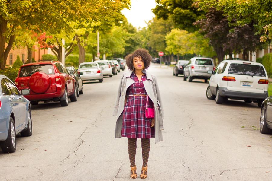 how to wear socks with sandals