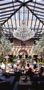 3 Arts Club Café: Date Night in Chicago