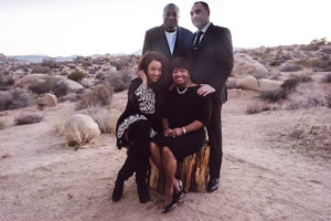 Airbnb Off-grid itHouse in Pioneertown, California